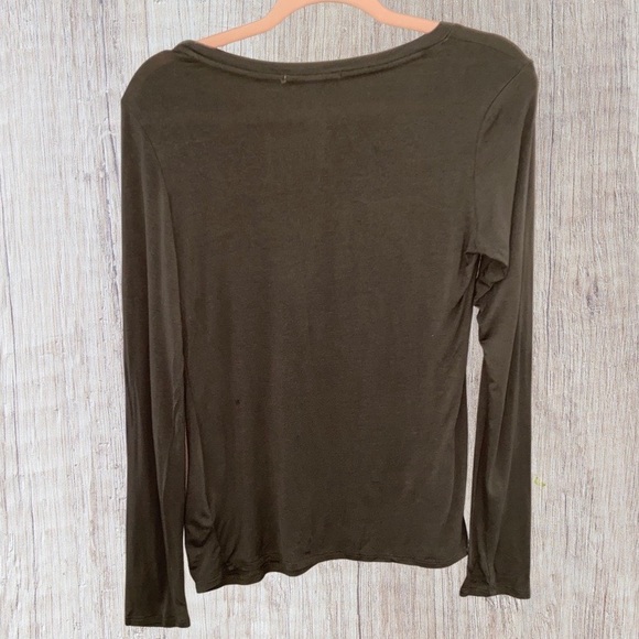 Active Basic Long sleeve Tee - L - Picture 3 of 3